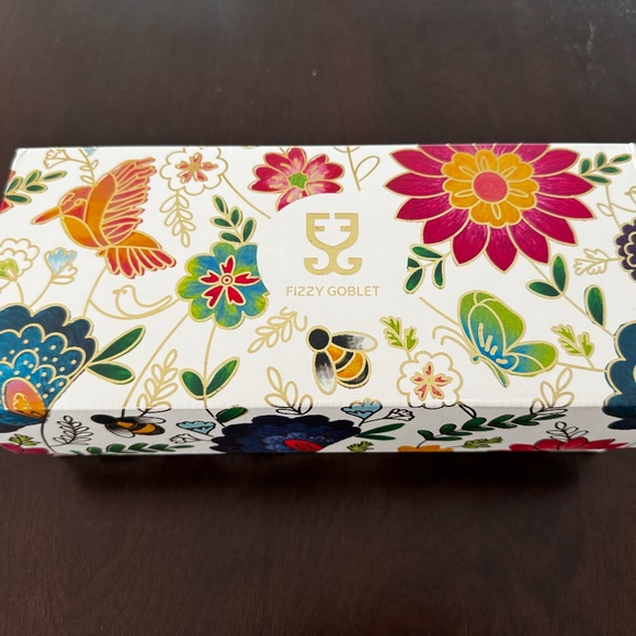 Fizzy Goblet Vegn Sliders - Picture 2 of 9